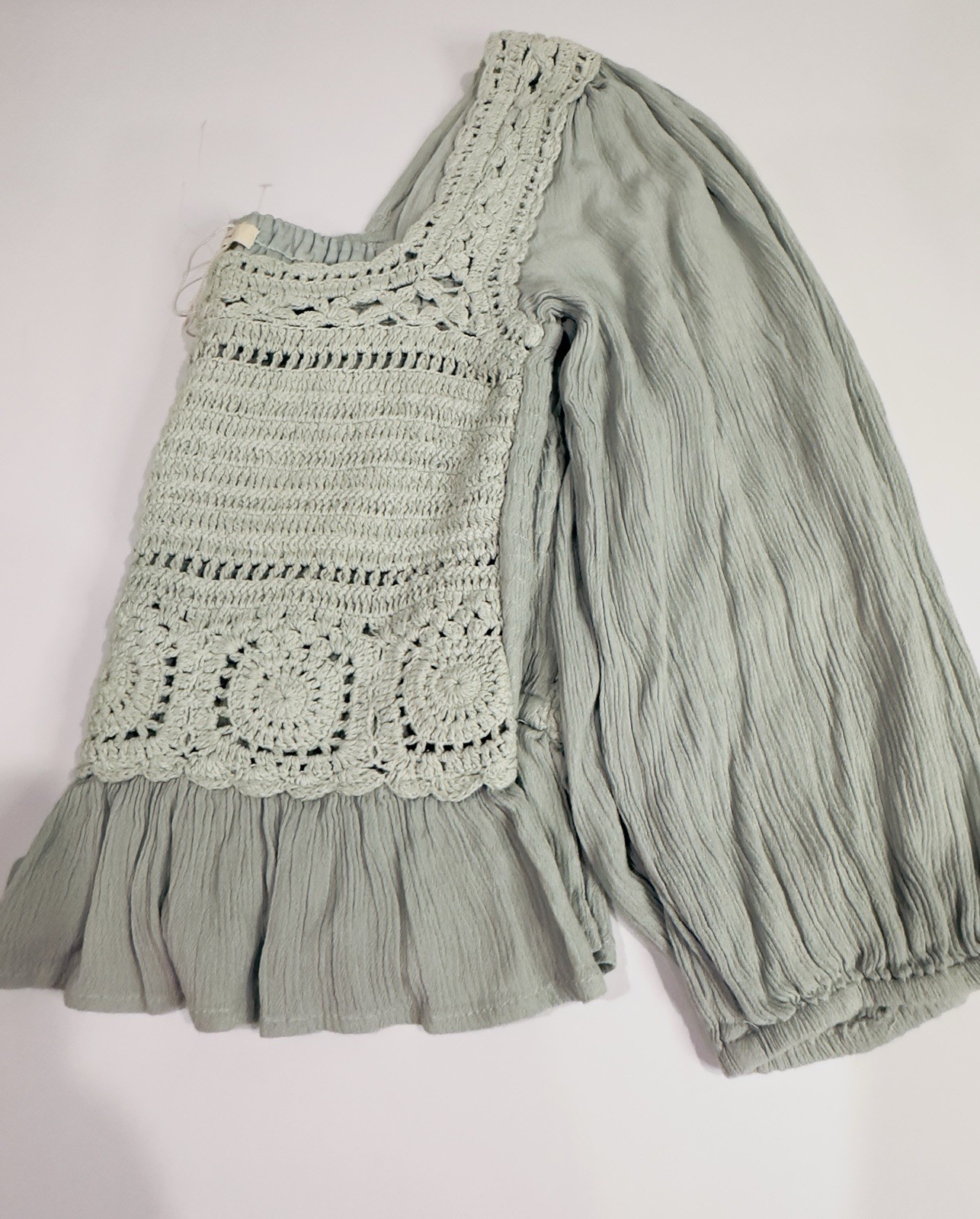Sim & Sam Crochet Smocked Peplum Top M Medium Light Sage Green Long Sleeve Boho