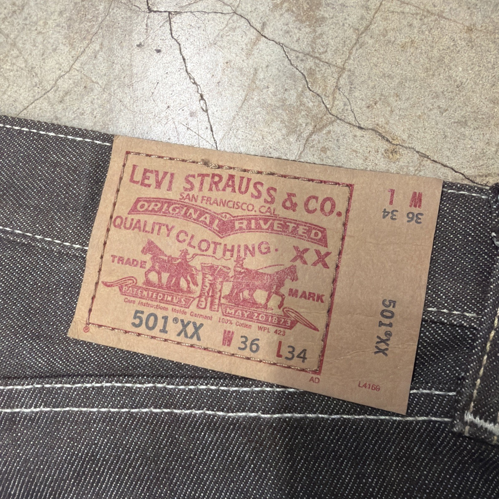 Levi’s 501xx Series 38×30 Men’s Straight Leg Button Fly Denim Jeans dark brown
