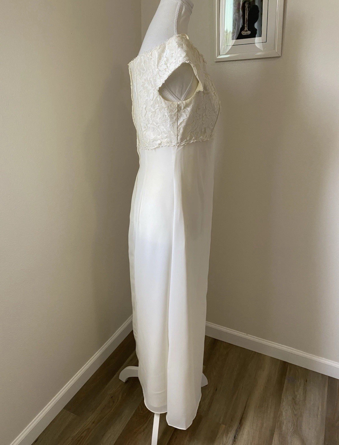 Scott McClintock Vtg Dress Women 8 White Long Lace Detail Wedding Event