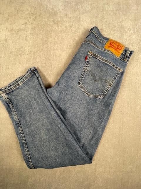 Levi’s 505 Regular Fit Jeans mens Size 36 x 32 – Blue