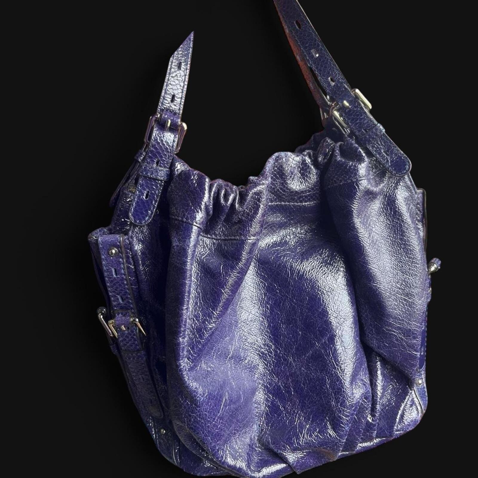 Vintage Y2K Purple Gianni Bini handbag with crocodile skin texture