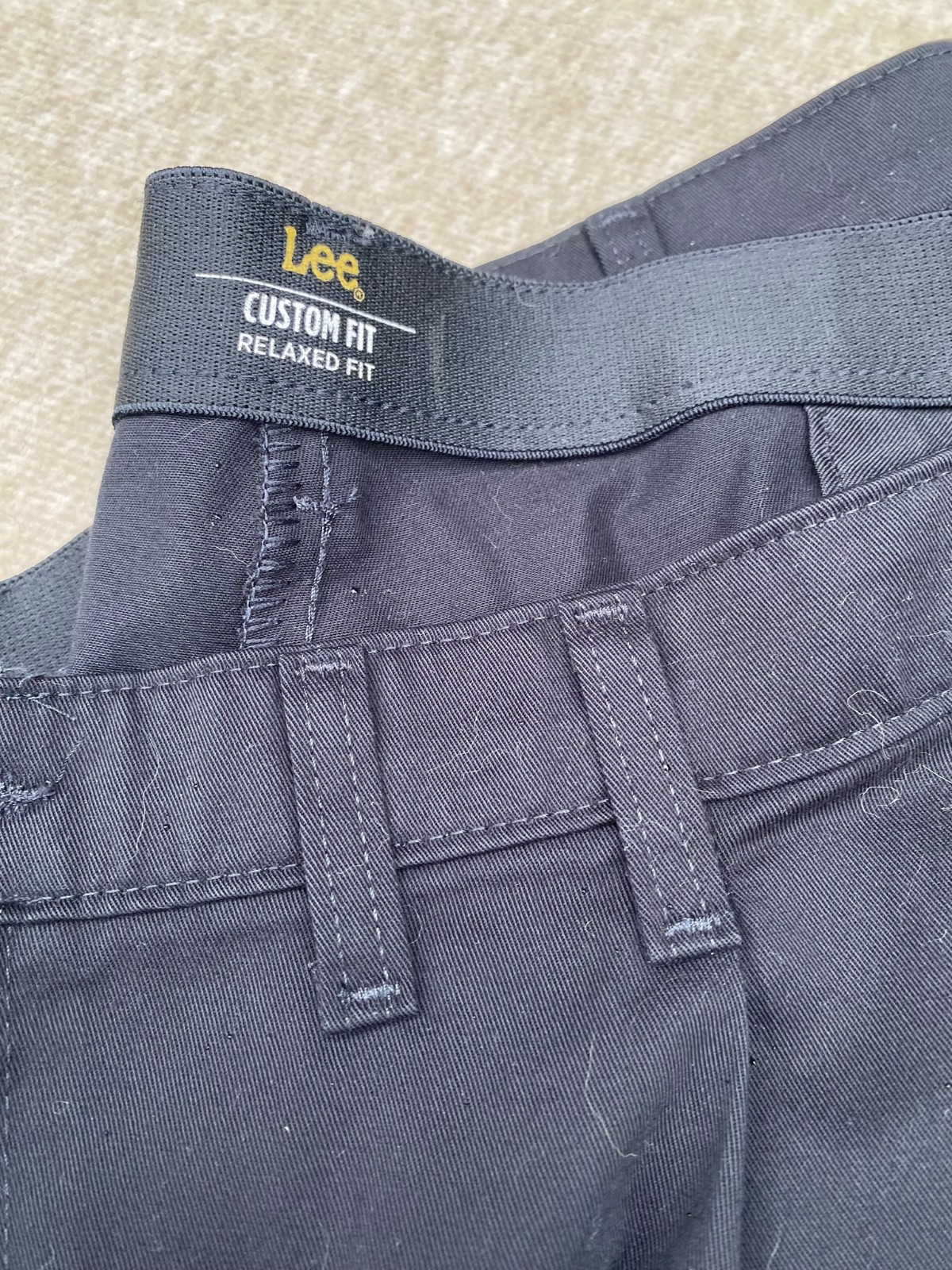 Lee Custom Fit Straight Leg Pleated Black Pants Men’s 50×30 Casual Flex Waist