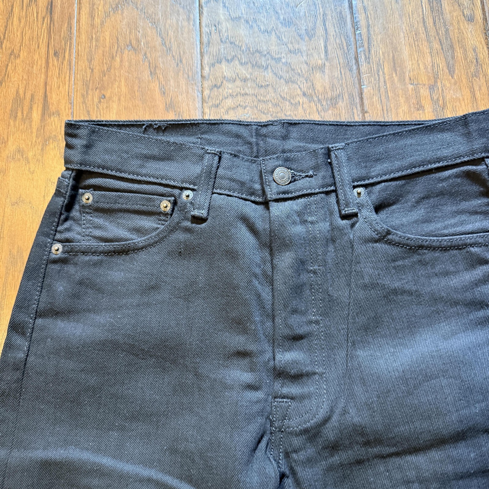 Levis 501 Jeans Mens 30×30 Black Straight Leg Button Fly Denim Pants Classic