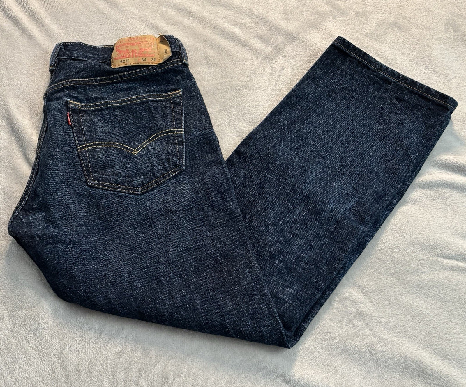 Levi’s 501 Men’s 34×30 Straight Jeans Button Fly 100% Cotton VTG 2012 READ