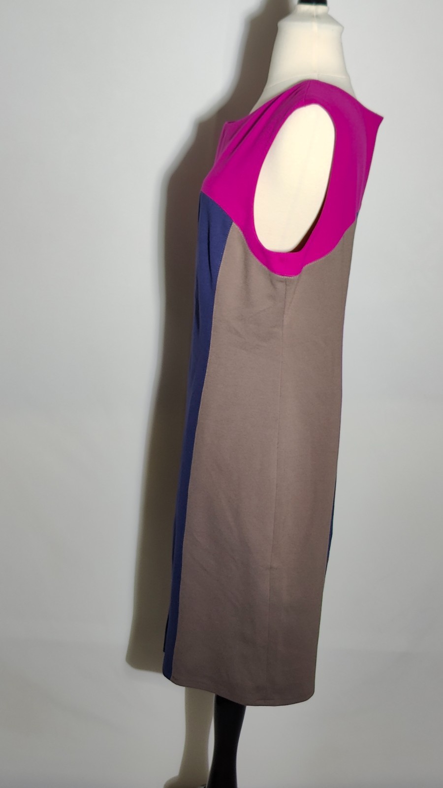 Suzi Chin for Maggy Boutique Colorblock Sheath Dress Fuchsia Navy Taupe Sz 16