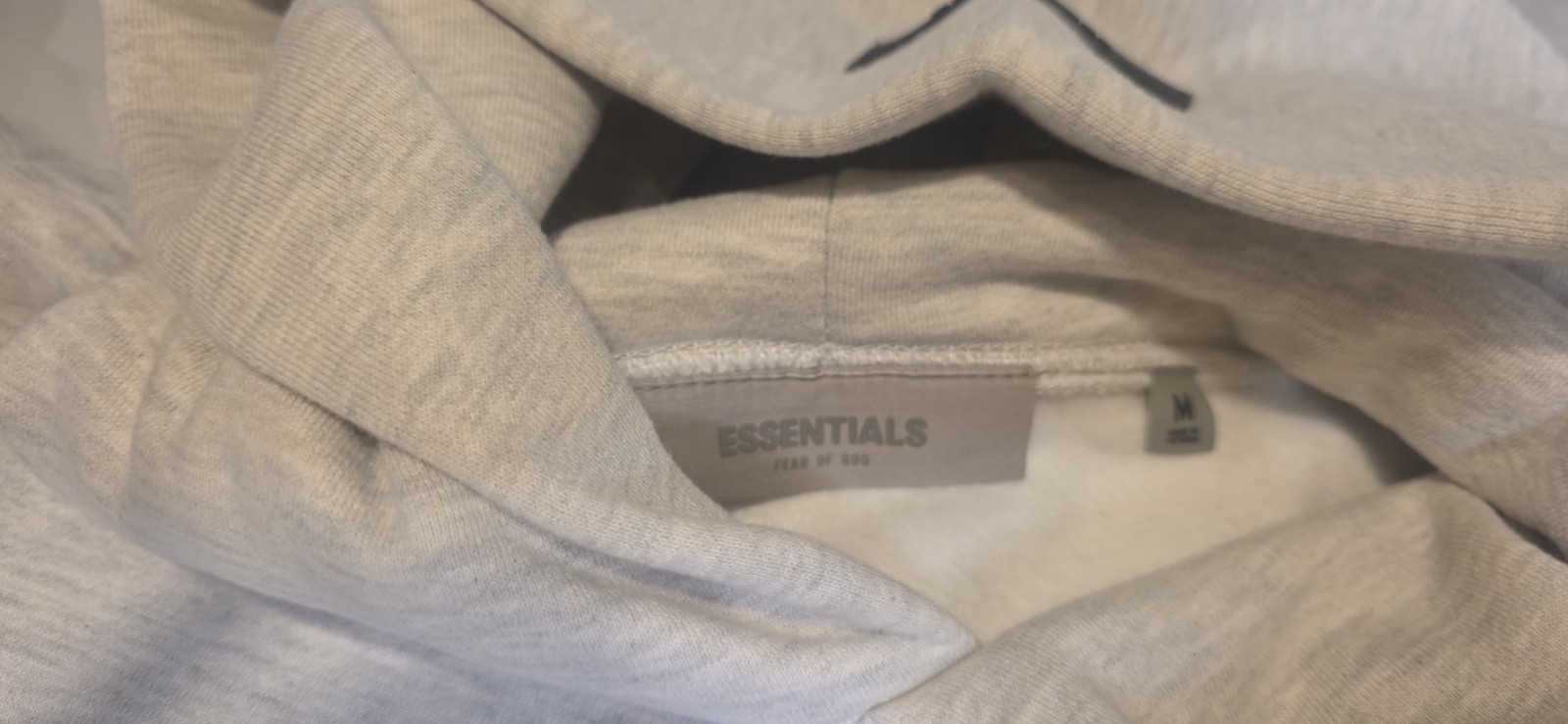 Essentials Fear of God Men’s M Gray Pullover Hoodie Logo Pockets Long Sleeve