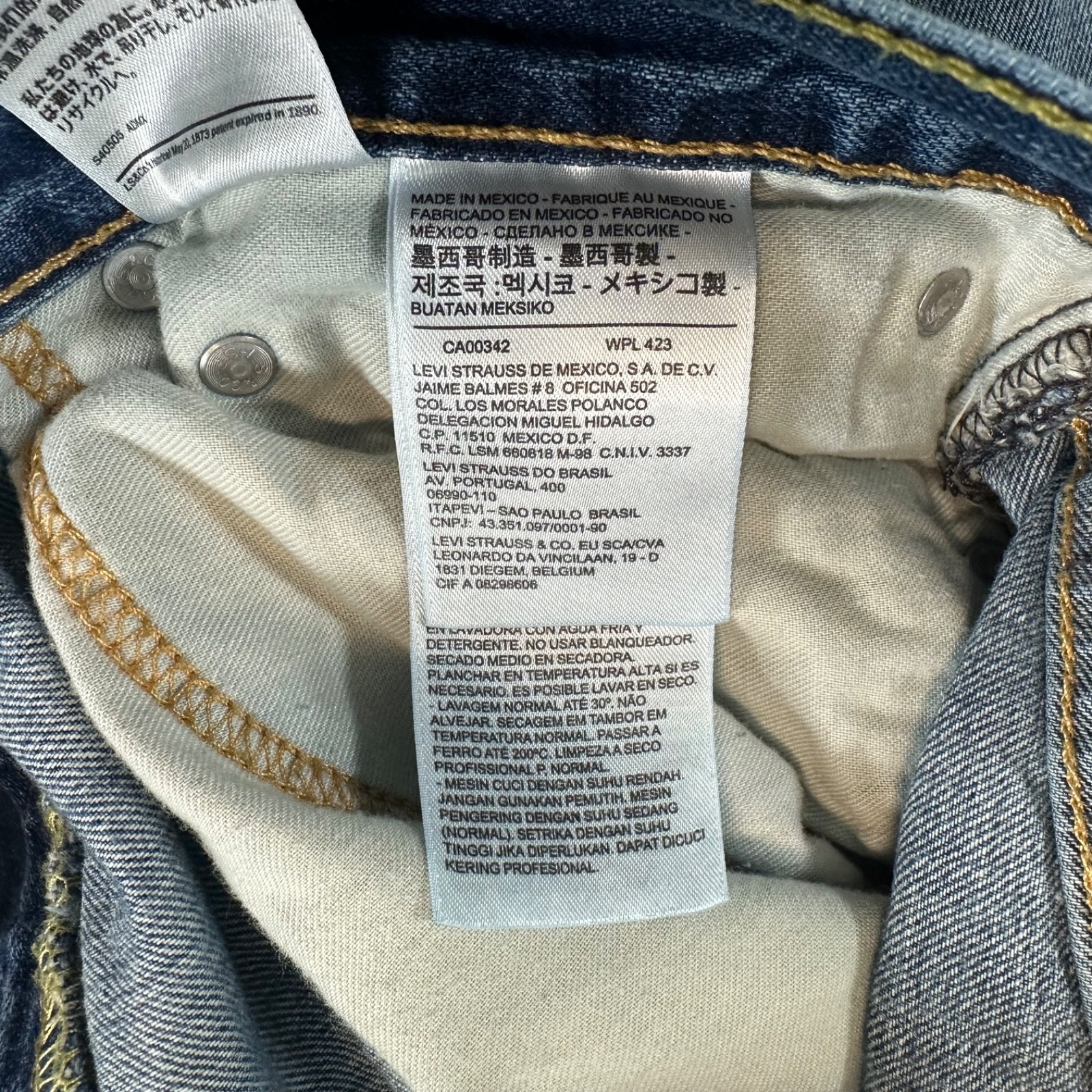 Levi’s 511 Men’s Size 36Wx34L Slim Fit Denim Jeans Medium Wash Blue Stretch
