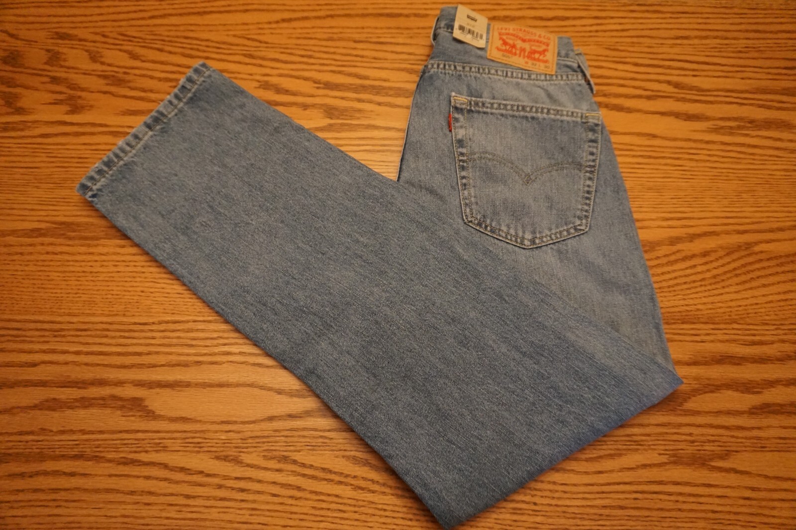 NWT MEN’S LEVI JEANS 505 Multiple Sizes Regular Fit Straight Leg At Waist $69.50