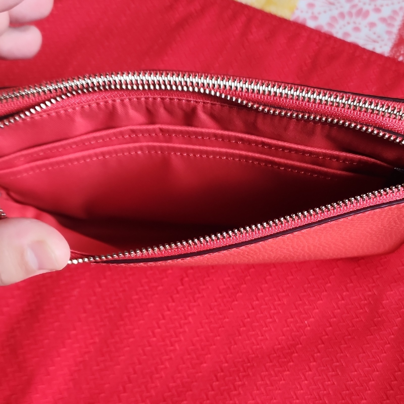 NWT Coach F87587 Double Zip Wristlet Coral Pebbled Leather Wallet