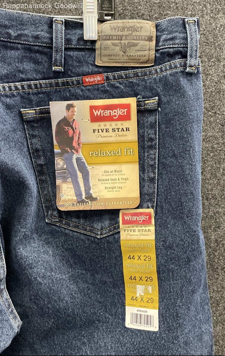 Wrangler Men’s Jeans Five Star Premium Denim Relaxed Fit Lot of 2 NWT 44×29