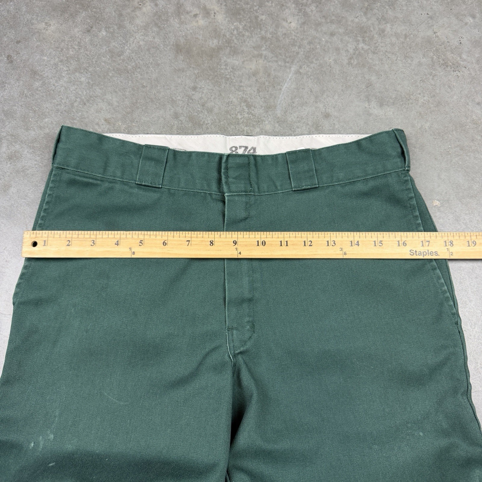 Dickies 874 Pants Mens 32×30 Green Work Wear Skateboard Flaws