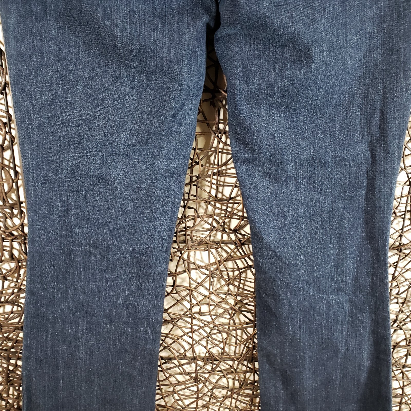 LEVI’S RED TAB 515 WOMENS ZIPPER FLY BOOTCUT JEANS SZ. 6 SHORT DARK WASH