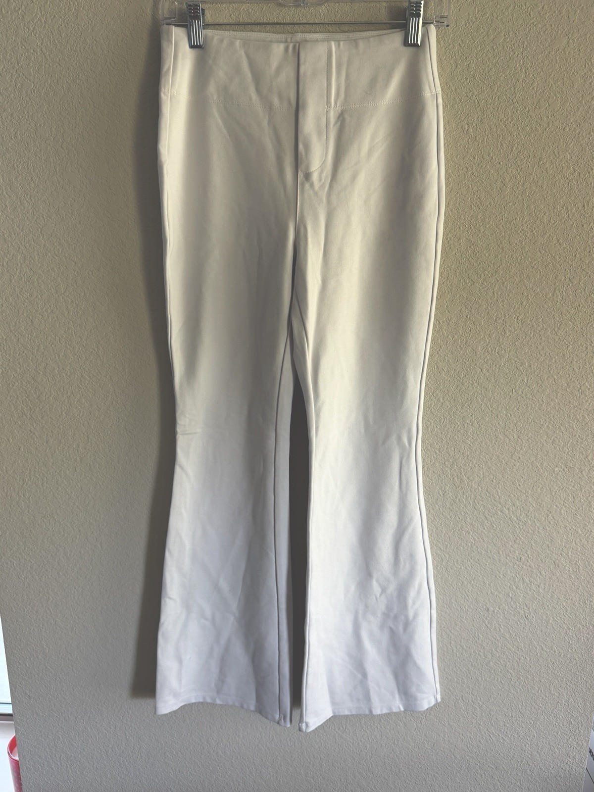Halara White Flare Leggings Womens Small Pull On Yoga Pants Stretchy B236