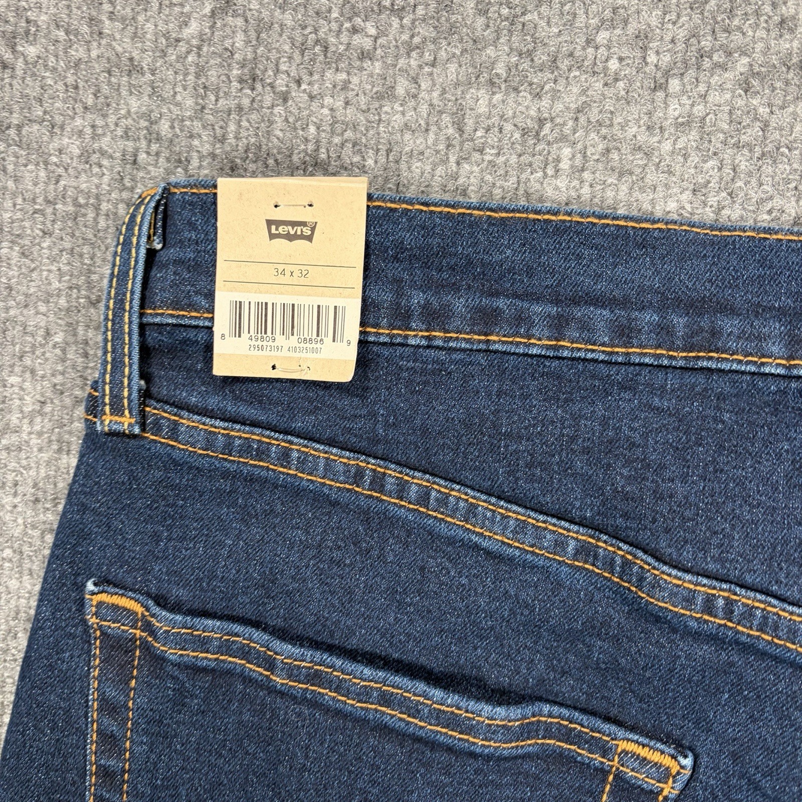 NWT Levis Mens 502 Taper Fit Jeans Blue Stretch Denim Zip Fly 34×32 Tapered