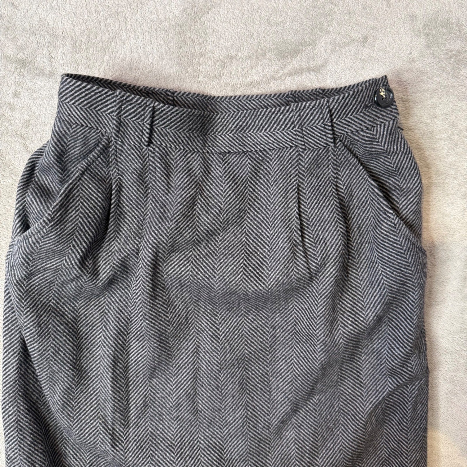 Vintage Yves Saint Laurent Variation Wool Herringbone Midi Skirt Gray Size 40