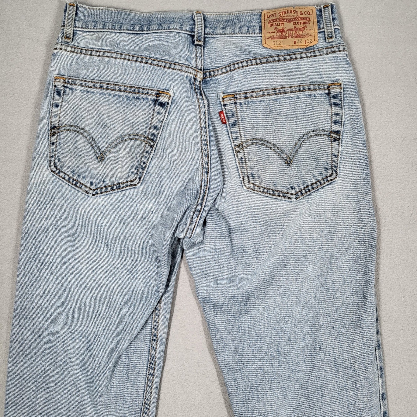 Levi’s 512 Jeans Men’s 32×32 Blue 100% Cotton Denim Light Wash Slim Fit