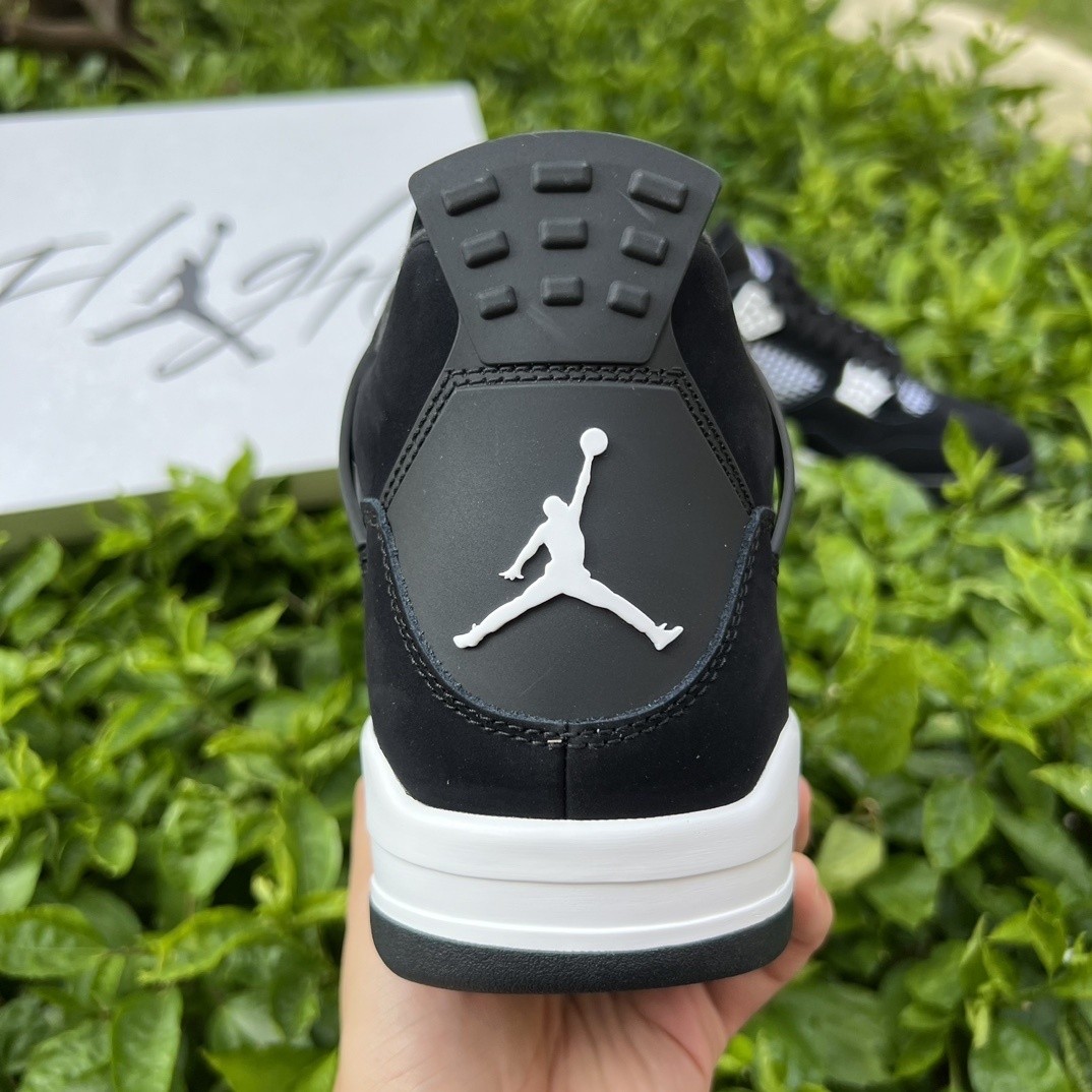 AJ 4 Retro White Thunder FQ8138-001 Men’s Basketball shoes Sizes 4-14