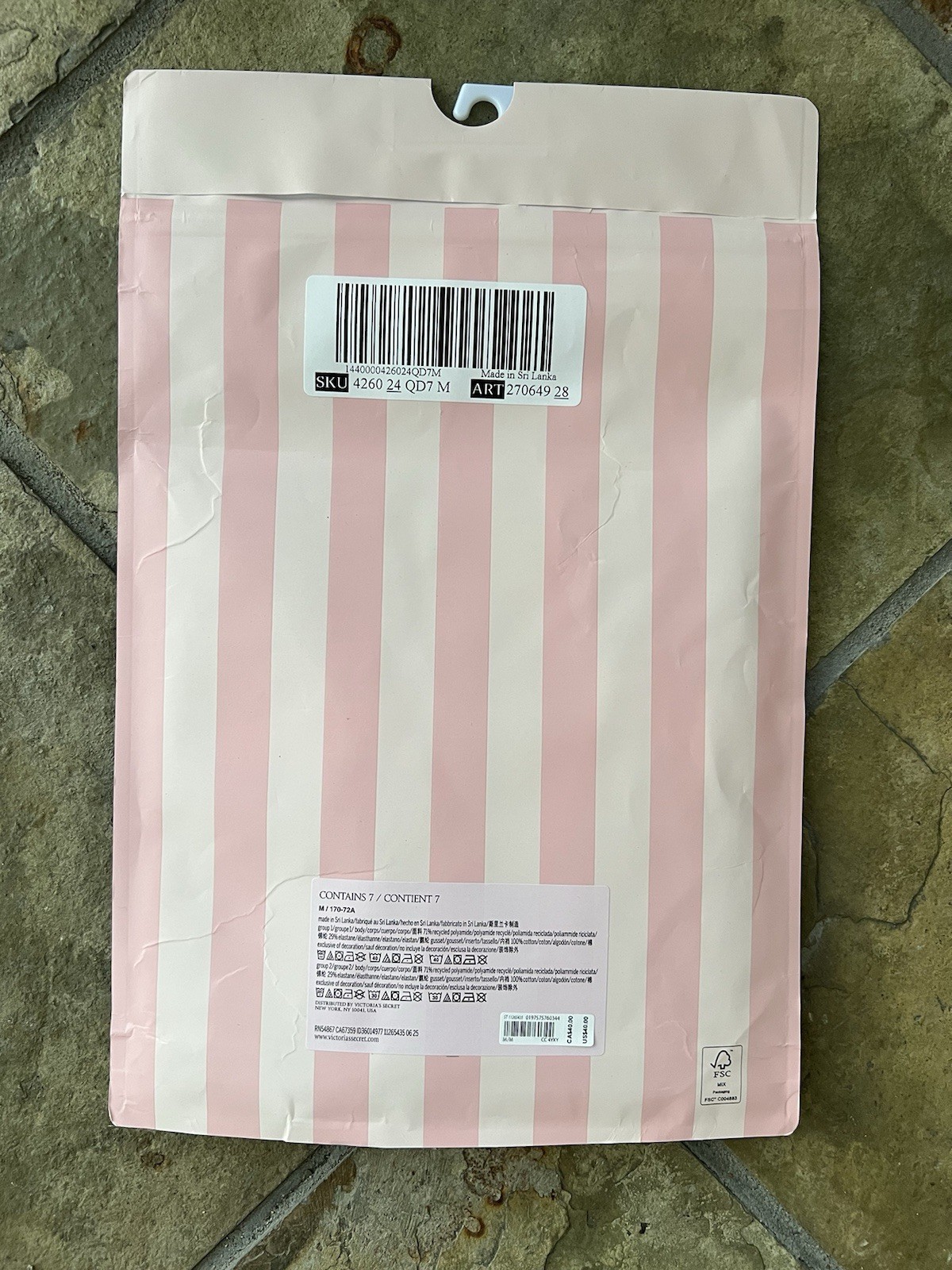 Victoria’s Secret 7- pack No-show Size M Seamless Thong Panty Pack Multicolor