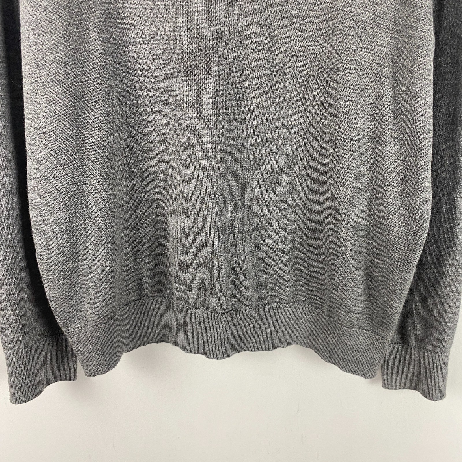 Calvin Klein Merino Wool Blend Crew Neck Sweater Mens Medium Gray Pullover