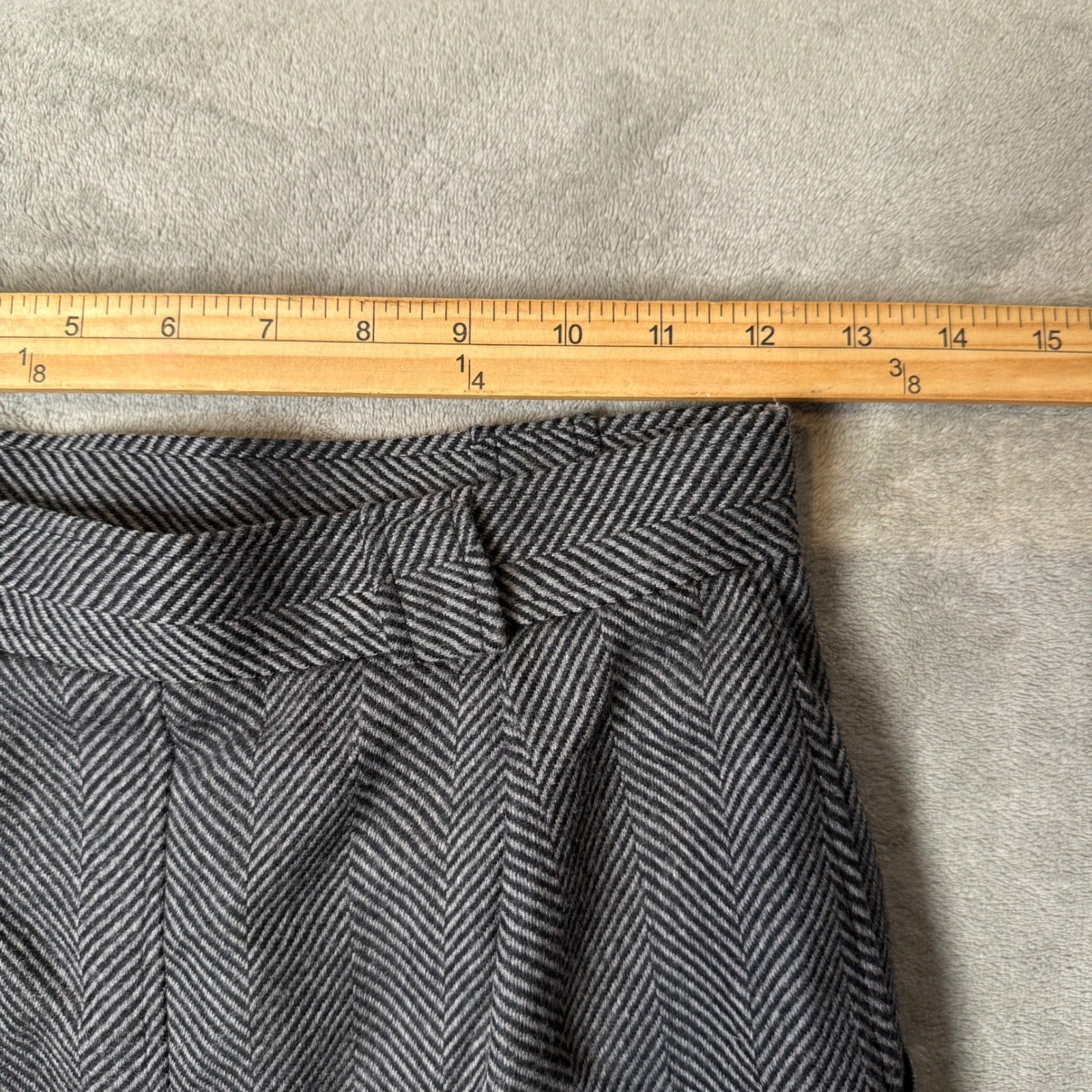 Vintage Yves Saint Laurent Variation Wool Herringbone Midi Skirt Gray Size 40