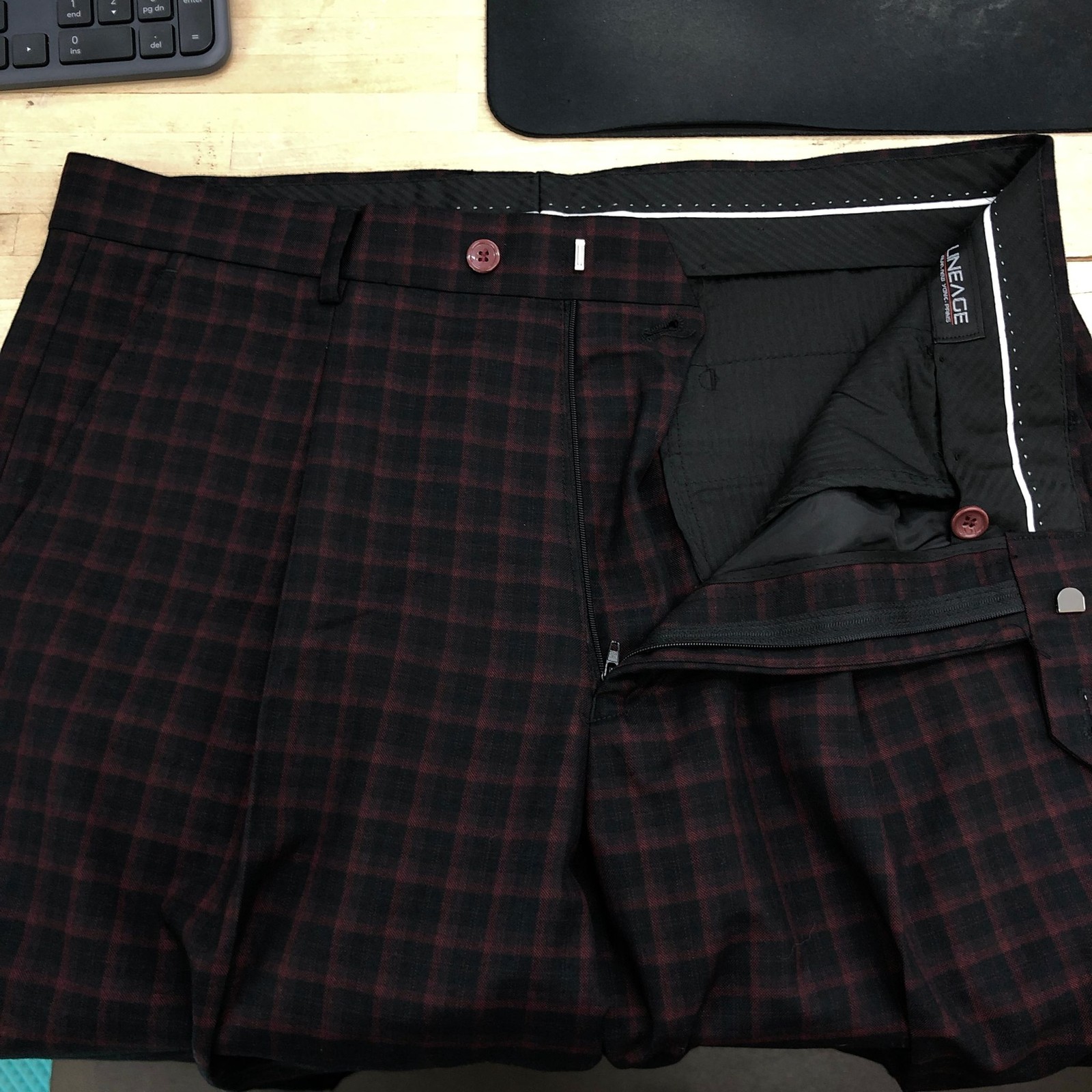 Lineage Suit Mens 42R Black Red Windowpane Check Two Piece Tailored Jacket Pants
