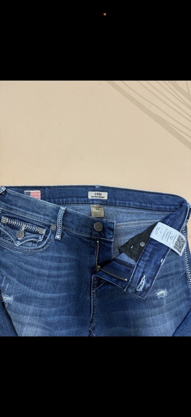 True Religion Women’s Blue Medium Wash Straight Mid Rise Distressed Jeans 26