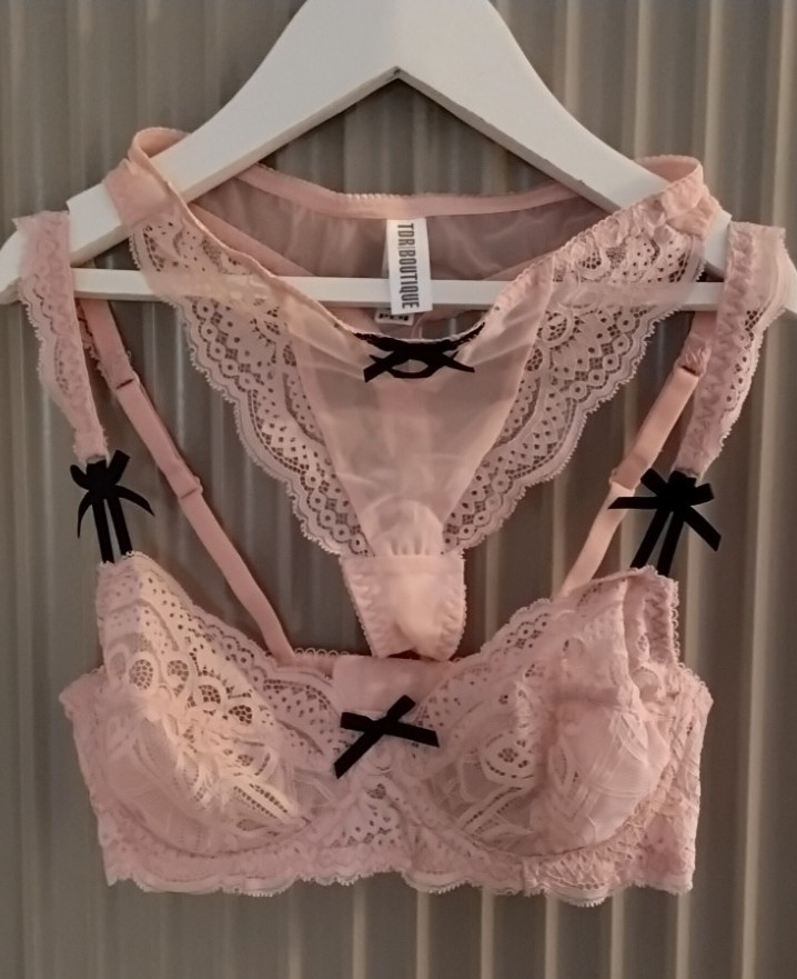 TDR BOUTIQUE None Padded Lace Balconette Bra & thong set Pink SZ EUR 70D UK32D