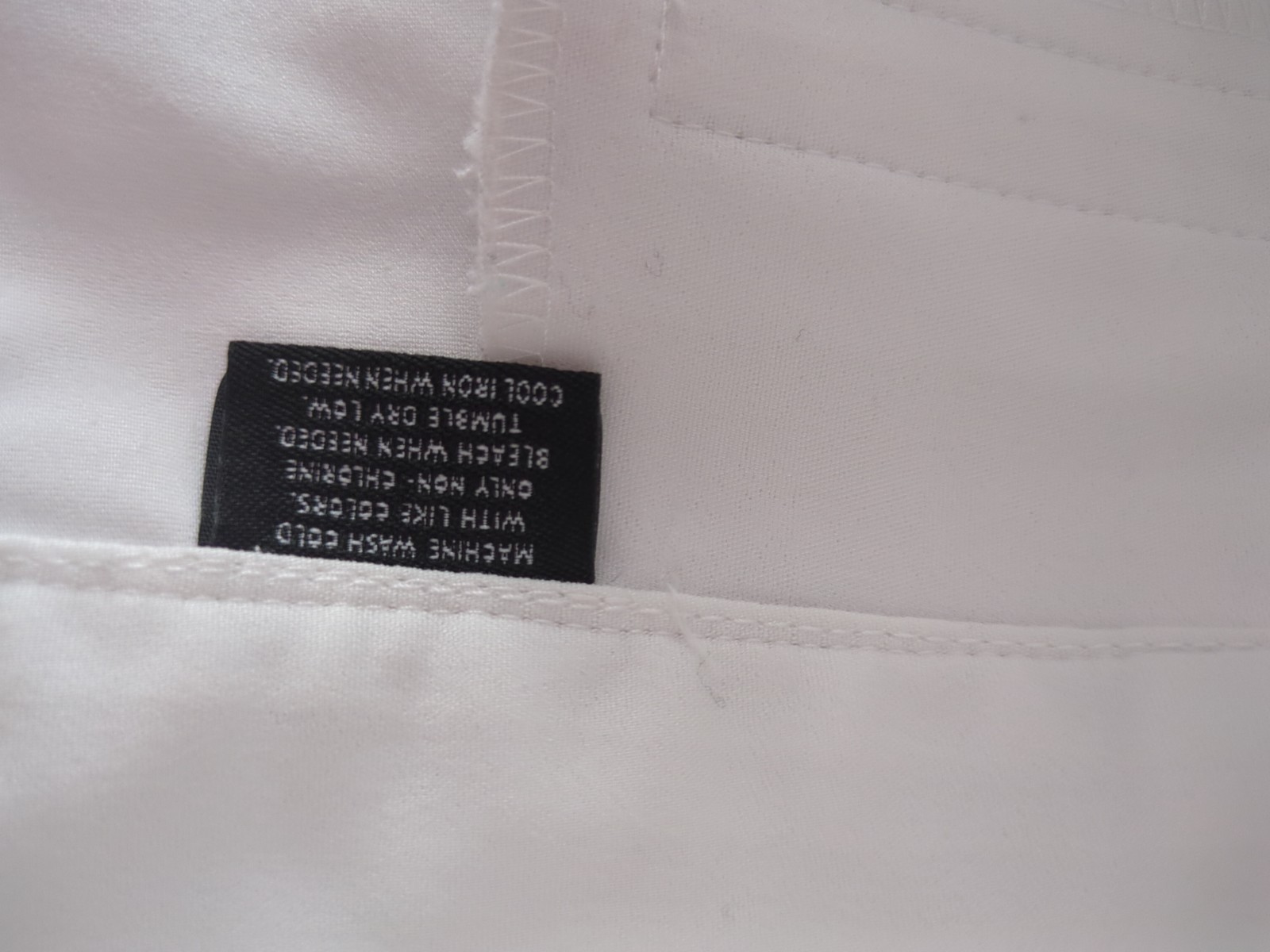 Style & Co White Pants Size 18 Snap And Zip Closure Button Embellished Ankles