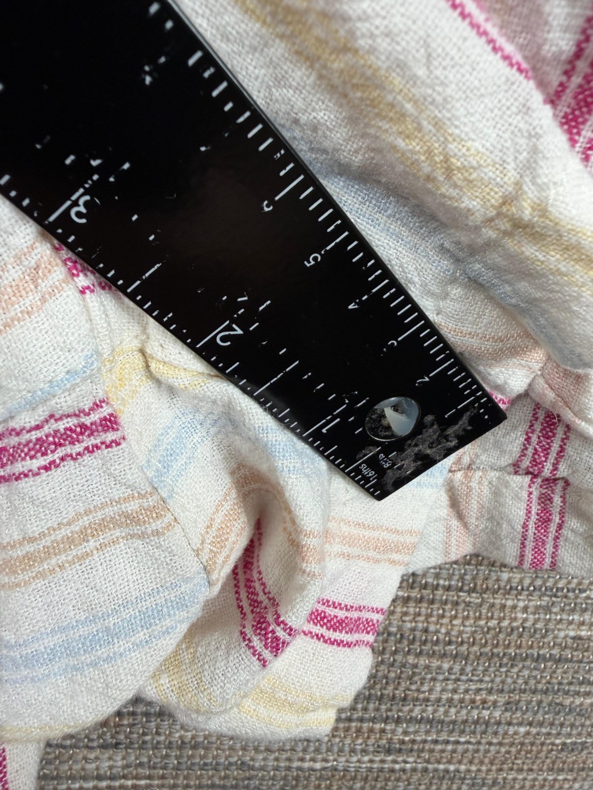 GAP Linen Blend Shorts Womens Size L Striped Multicolor Elastic Waist Casual