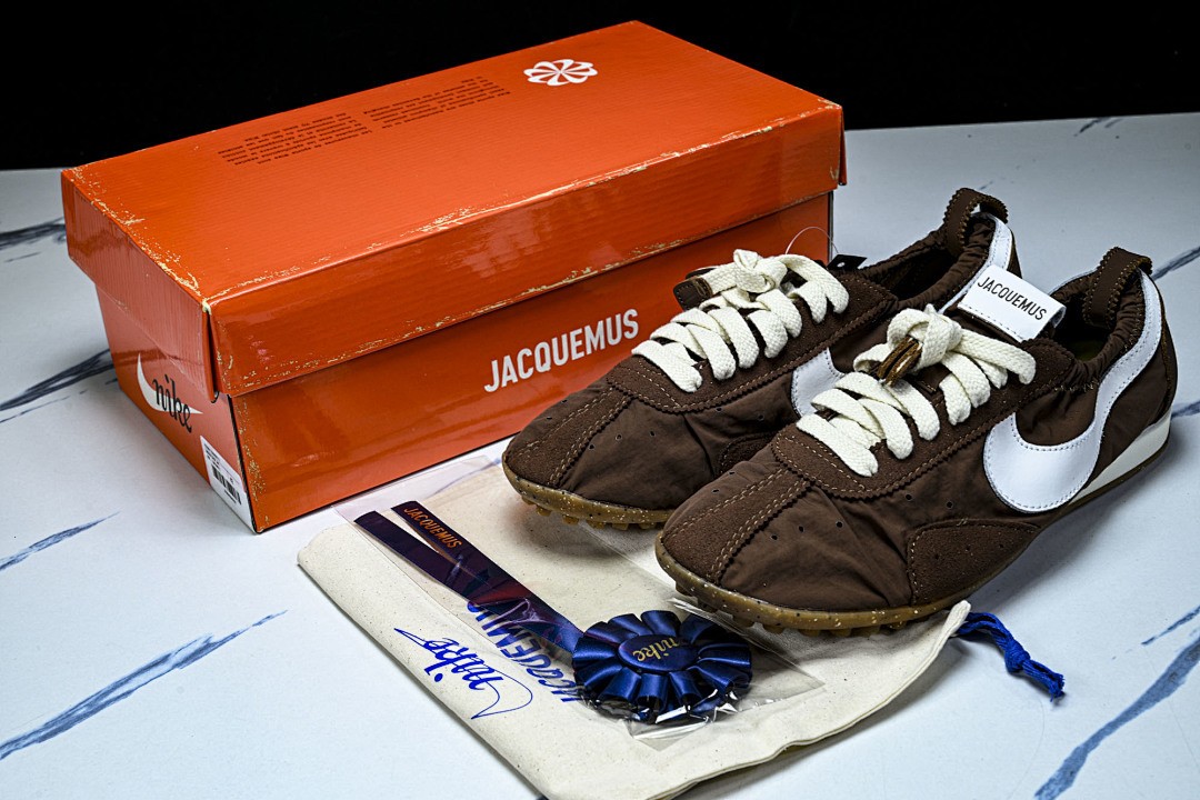 HV8547-200 N*ke Moon Shoe SP Jacquemus Fauna Brown Men’s Athletic Shoes Size