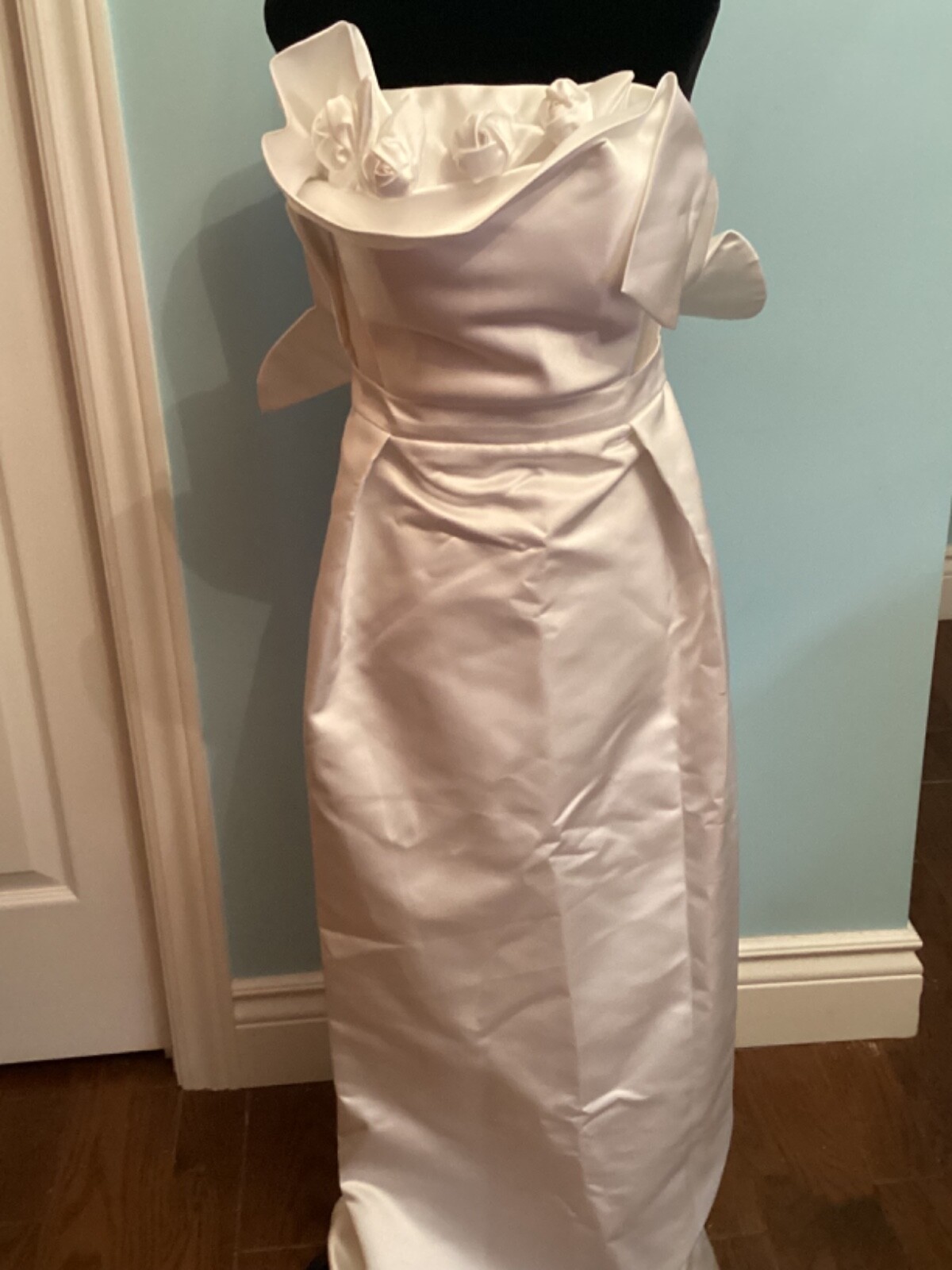 Fengjiayi wedding dress XL white new with tags hand wash or dry clean only