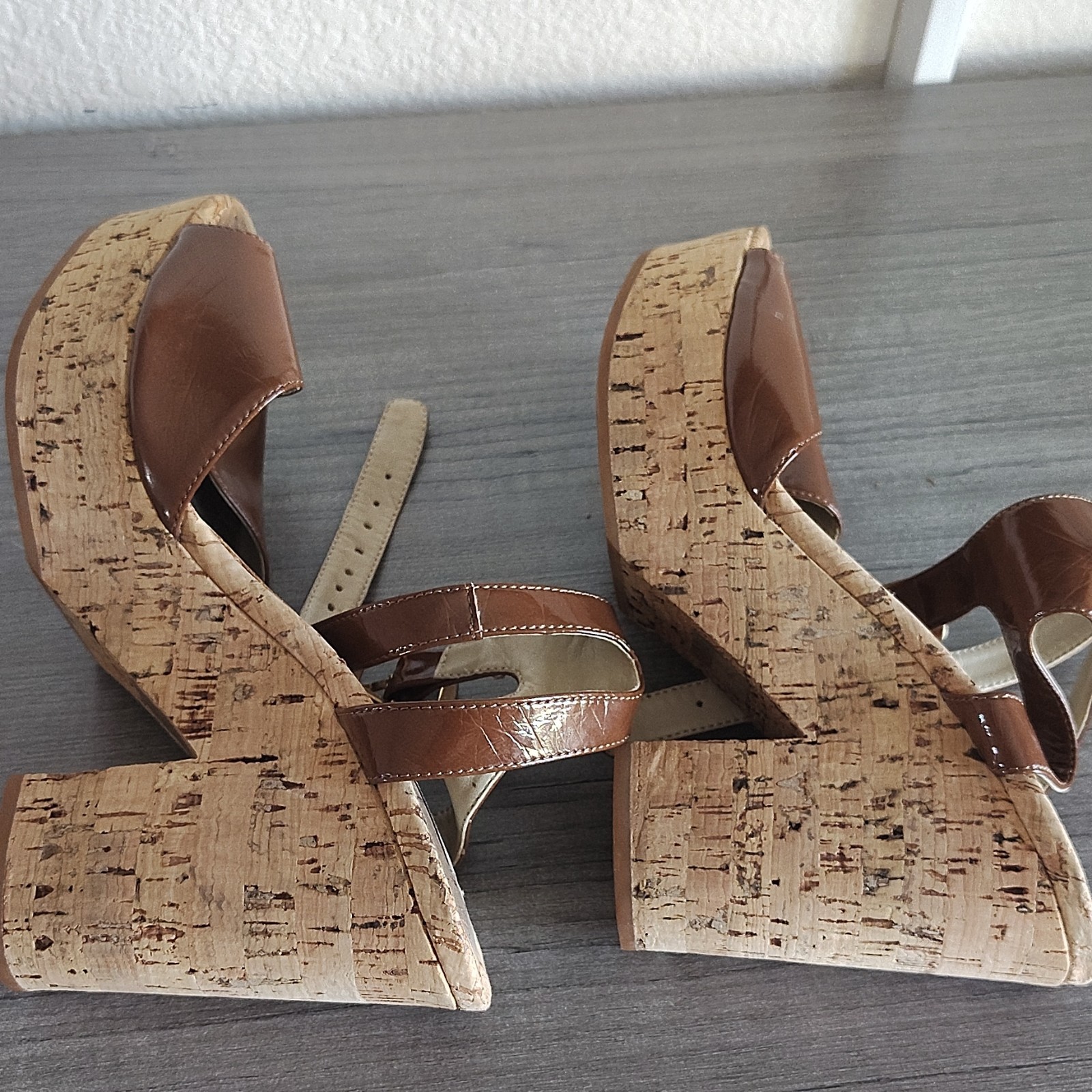 Stella McCartney Women’s Strappy Sandals Patent Synthetic Cork Insole US7.5