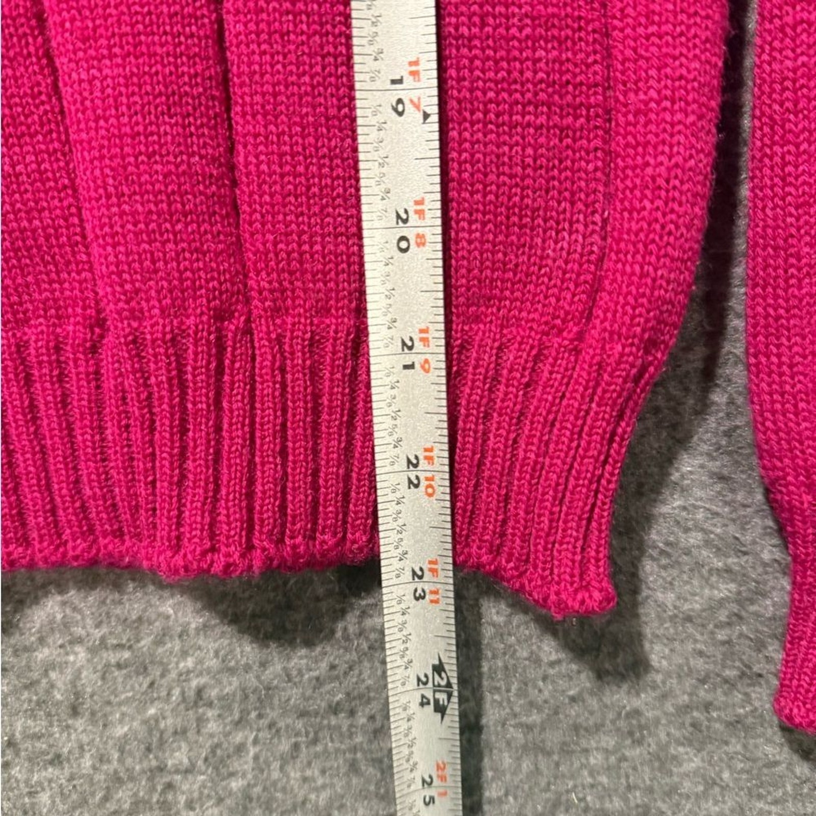 Pendleton Vtg 100% Virgin Wool Sweater Womens M (fits S/M) pink floral USA made
