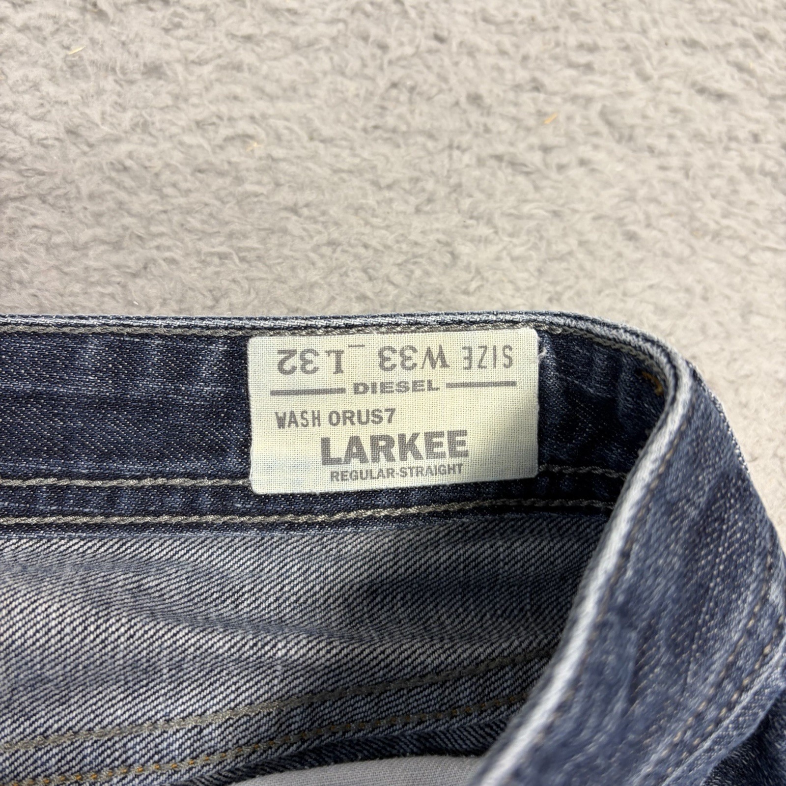 Diesel Larkee Jeans Mens 33×32 Regular Straight Leg Zip Fly Blue Denim Pants