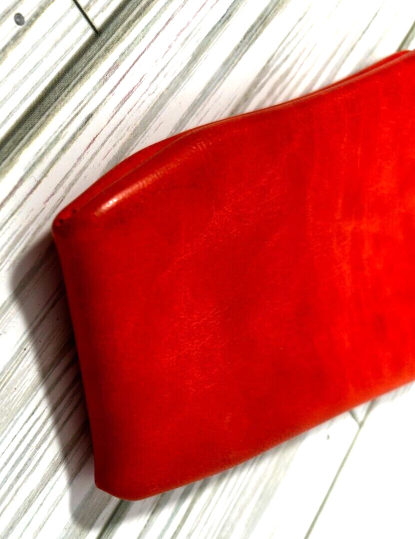 Vintage 1970’s Women’s Orange Leather Cigarette Case Holder 7″ x 3 1/2″ w/ Clasp