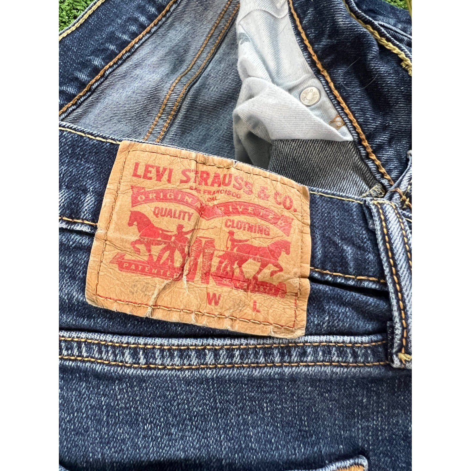 Levis 541 Athletic Taper Jeans Mens 36×32 Dark Wash Blue Stretch Denim