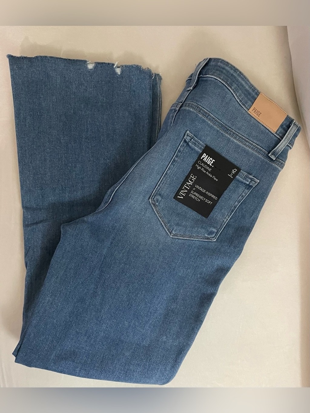 PAIGE NWT Claudine High Rise Ankle Flare Blue Jeans Size 31