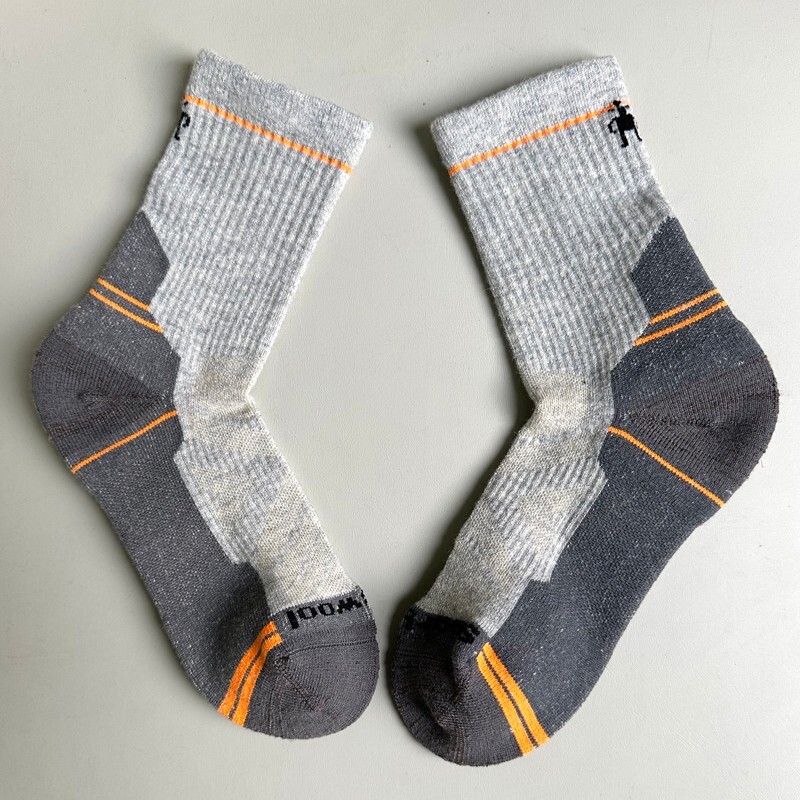 Smartwool 2 Pack Women’s Hike Merino Wool Crew Socks Size Med 2 Colors Mix