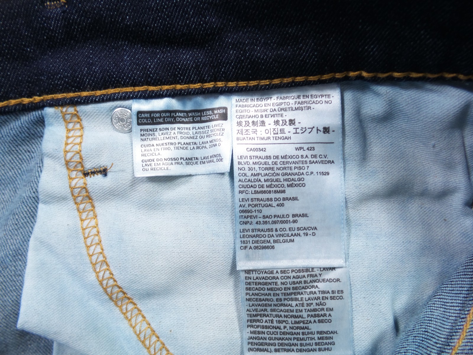Levis Jeans Mens 46 x 29 Blue 541 Athletic Fit Stretch Taper Big Tall Denim NWT