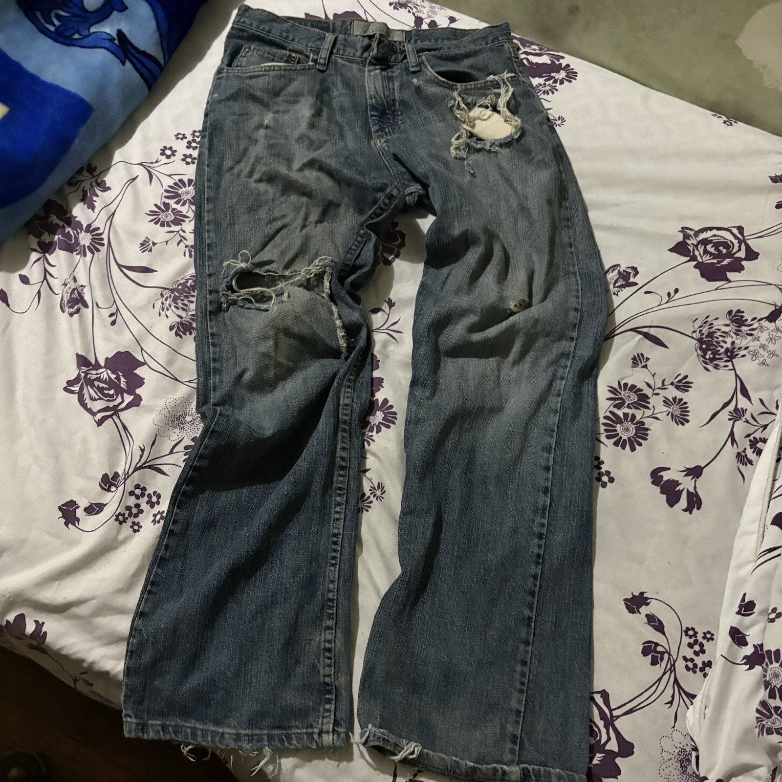 Wrangler Originals Relaxed Boot Distressed Jeans 30×30