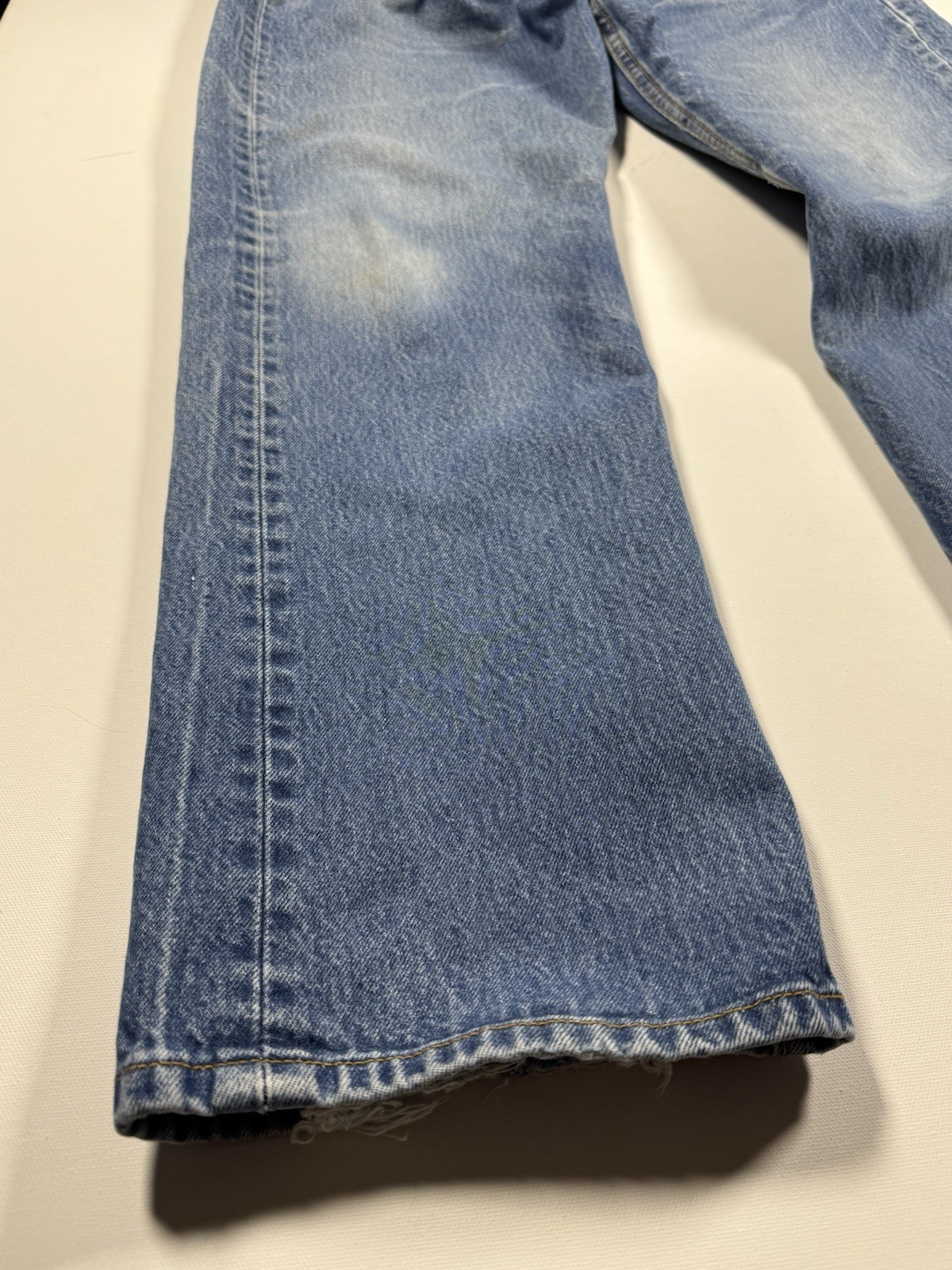 Levi’s 501 Original Fit Jeans Men’s 36×32 Blue Button Fly Distressed Y2K