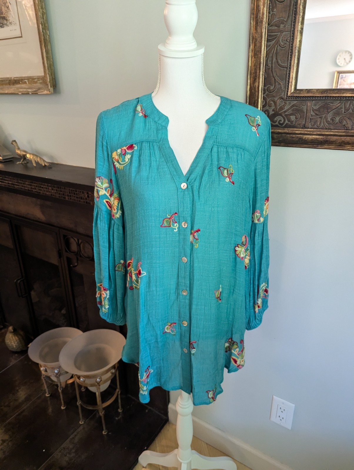NEW Figueroa & Flower Women’s Large Turquoise Embroidery Boho Blouse Semi-sheer