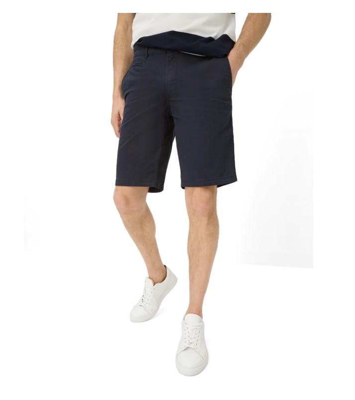 Style BARI-FLEX: BERMUDA IN A COTTON BLEND-Summery, lightweight, and smart.