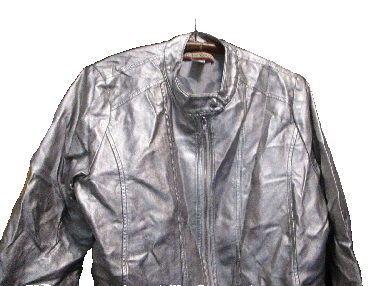 Tudor Court Jacket – Silver – Size Medium – Polyurethane – Hand Wash Only
