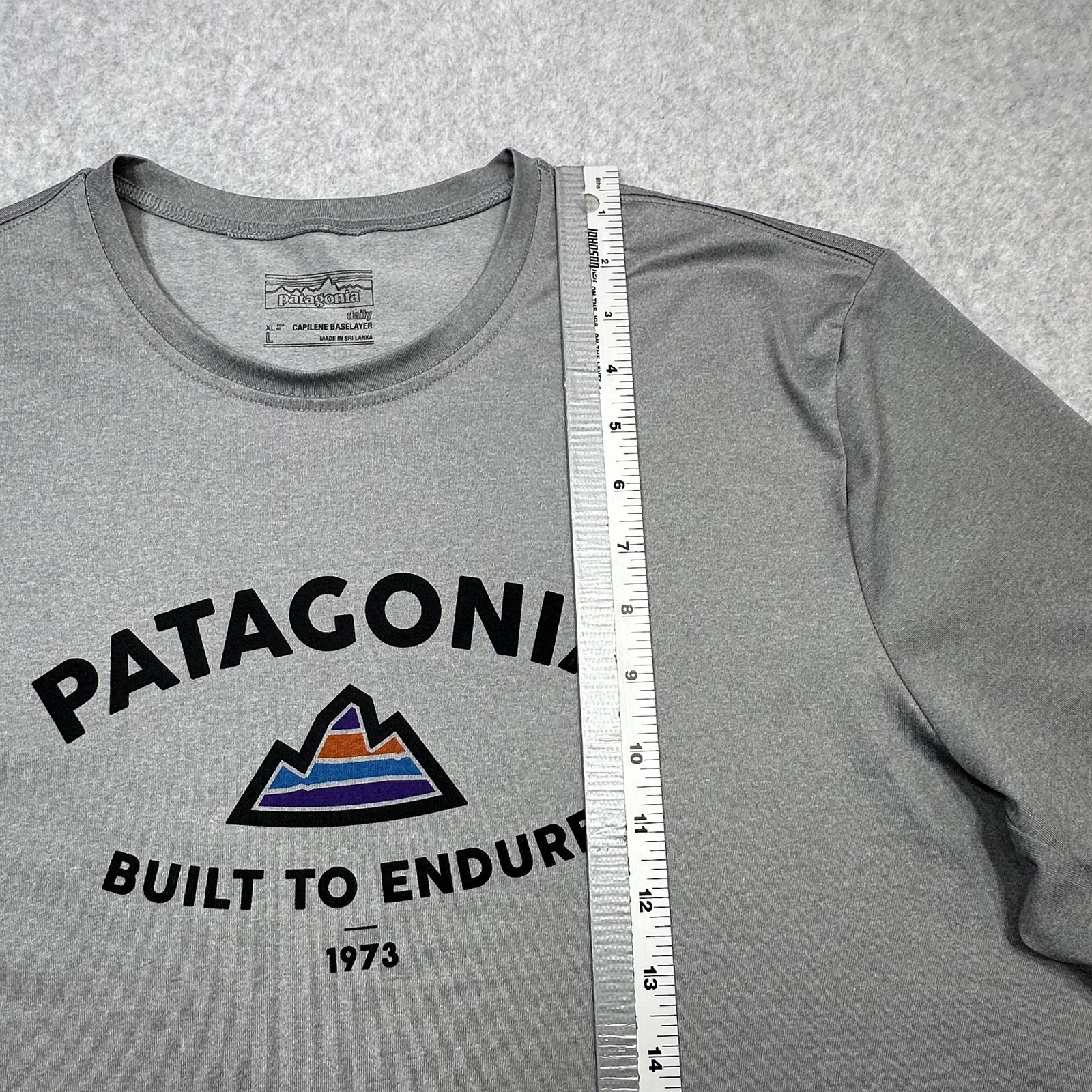 Patagonia Capilene Daily Baselayer Tee Shirt Mens Large Gray Built To Endure