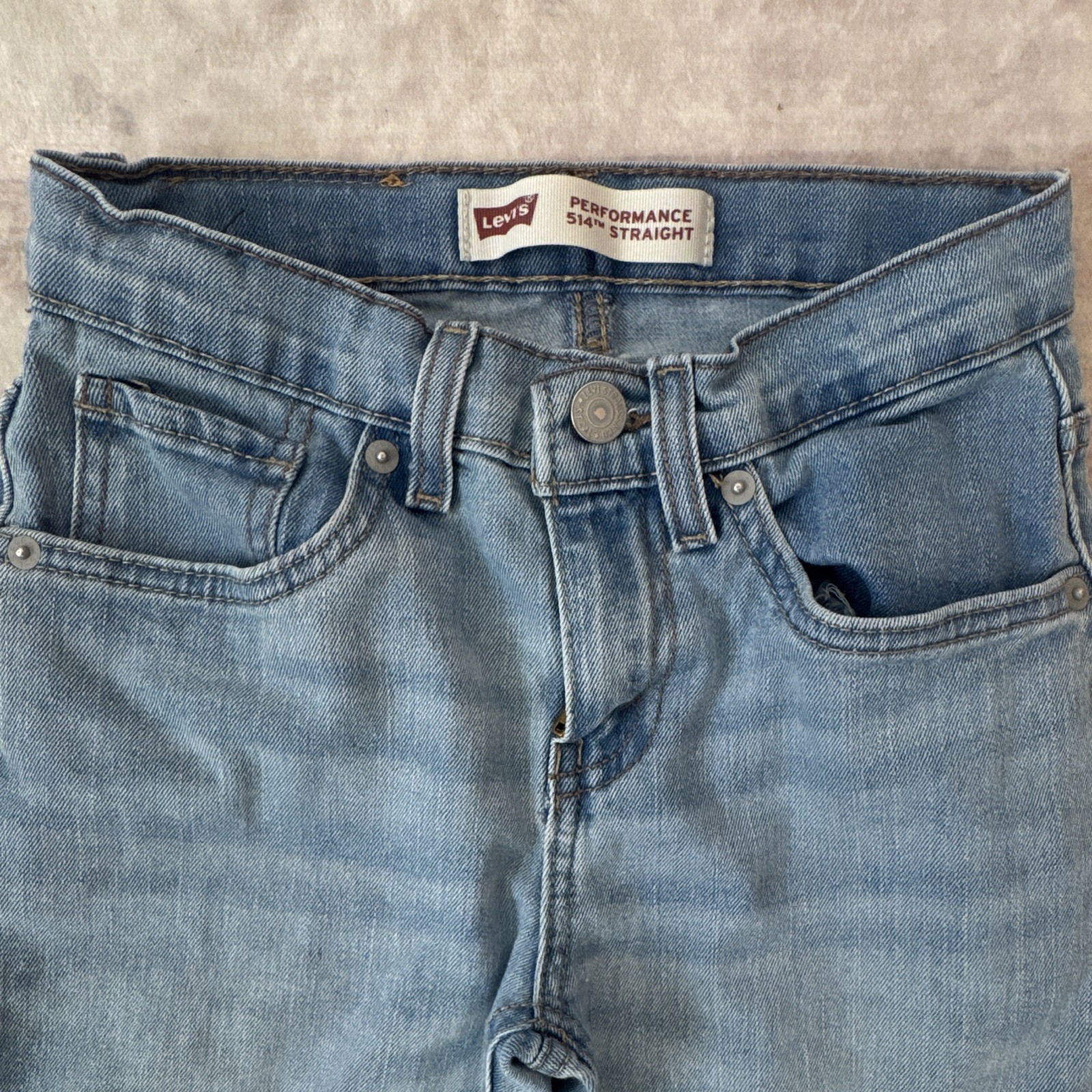 Levi’s Performance Boys Straight Fit Light Wash Stretch Denim Jeans Size 10