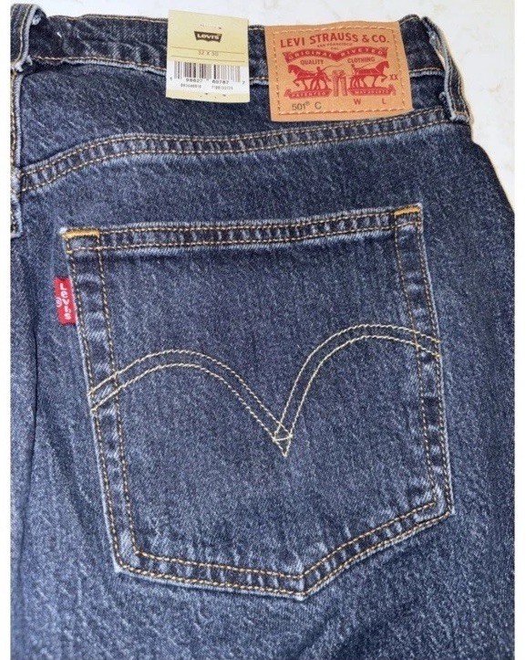 Levi’s 501 Curve Premium Women’s High Rise Button Fly Jeans Straight 32×30 NWT