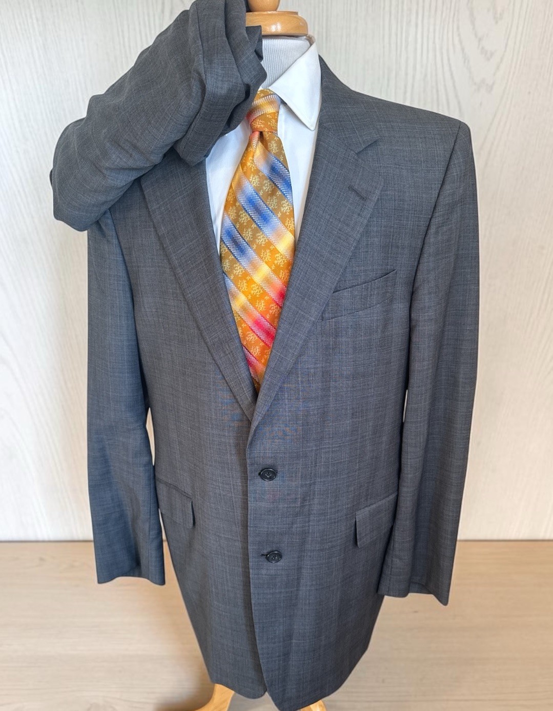 Jack Victor Suit Gray Plaid 44L Pants 38 x 30 Super 110s Wool Pinstripe 2 Piece
