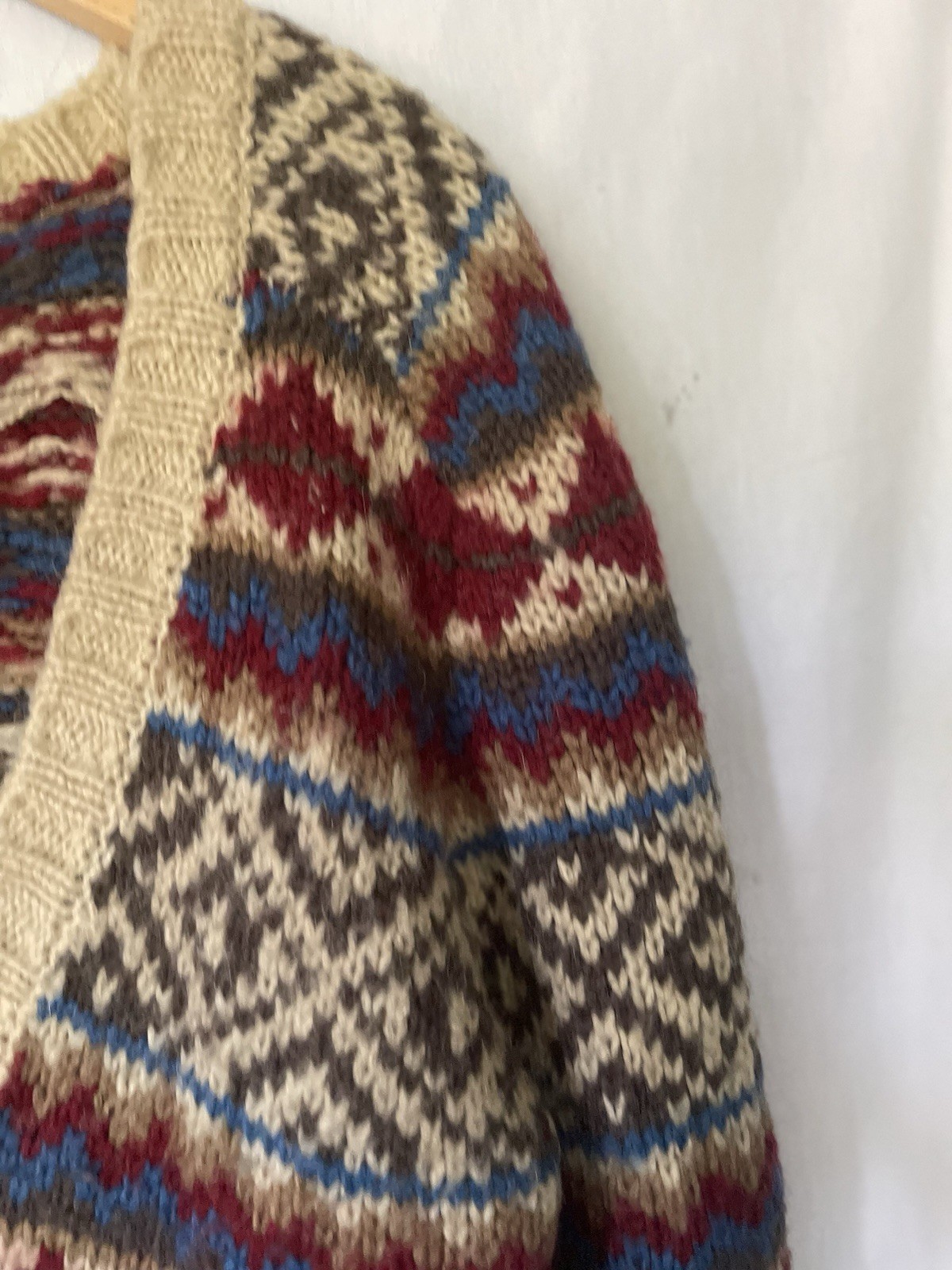 VINTAGE V-Neck Sweater Olive Cream Fair Isle Knit Preowned Medium Hand Wash Only