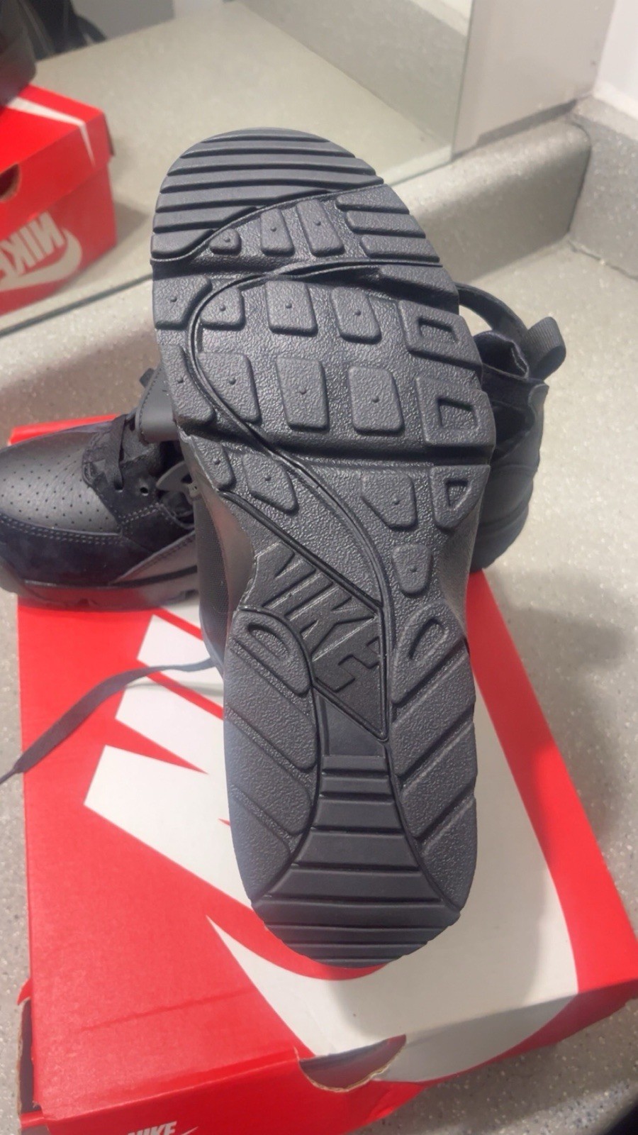 Nike Air Trainer Huarache Men’s Mid-Top Triple Black Leather Sneakers IB0497-002